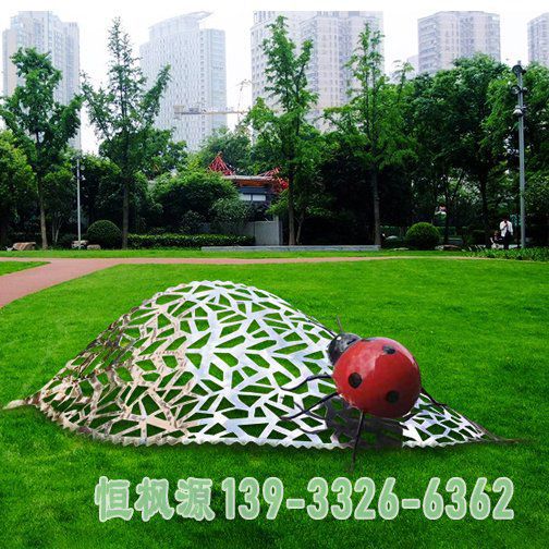 不锈钢瓢虫雕塑 (4)