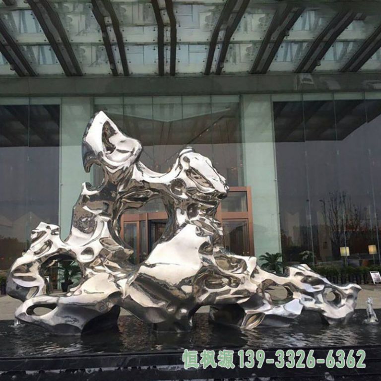 不锈钢抽象嬉戏太湖石 公园抽象雕塑