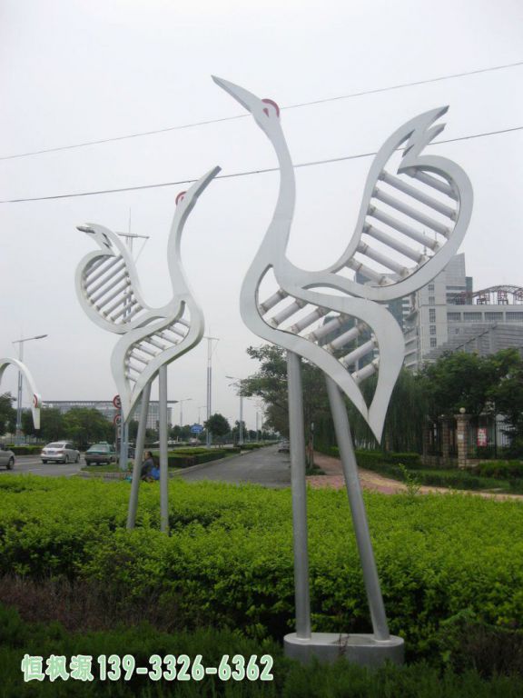 不锈钢抽象丹顶鹤 街边景观雕塑