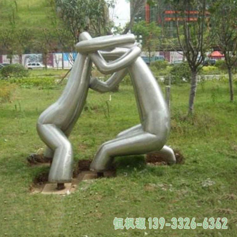 不锈钢摔跤雕塑 (1)