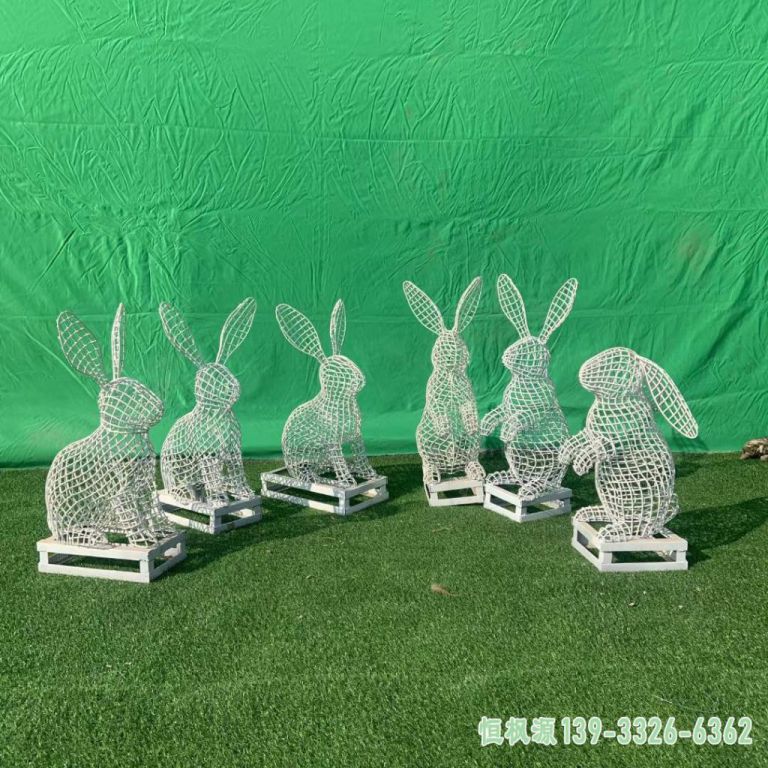 不锈钢镂空兔子雕塑 (17)
