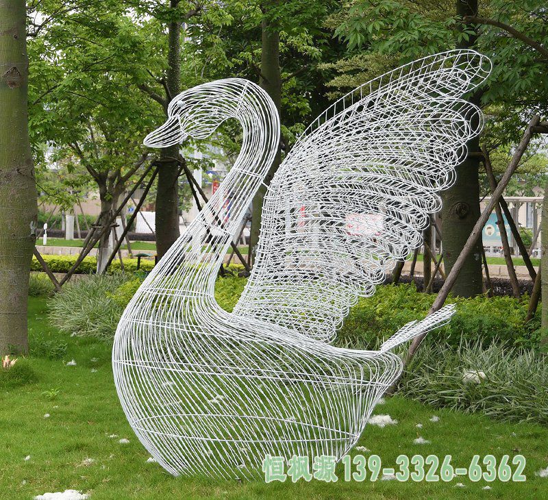 天鹅不锈钢景观雕塑