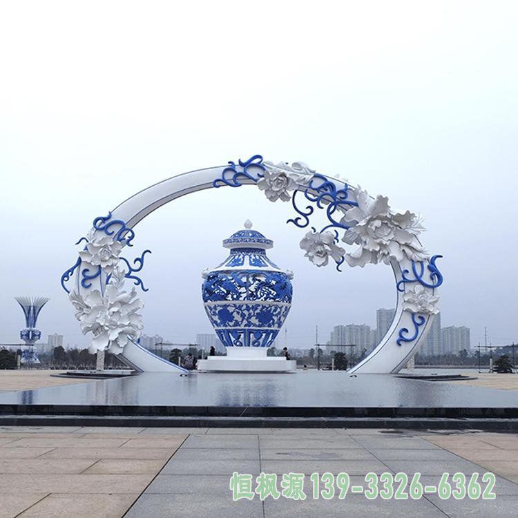 青花瓷不锈钢艺术雕塑