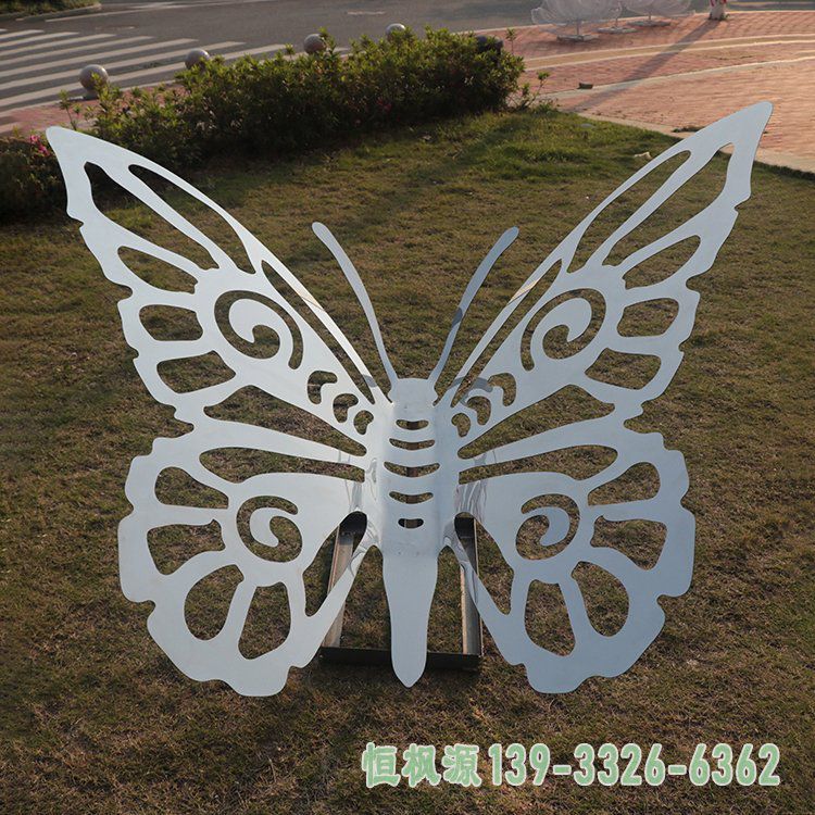 蝴蝶不锈钢镜面雕塑