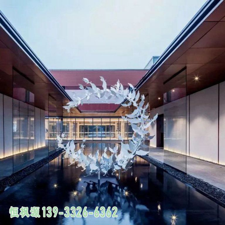 仙鹤不锈钢景观雕塑