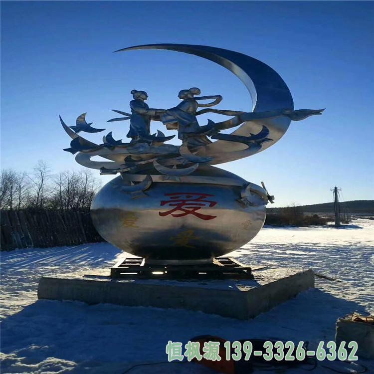 不锈钢广场牛郎织女雕塑