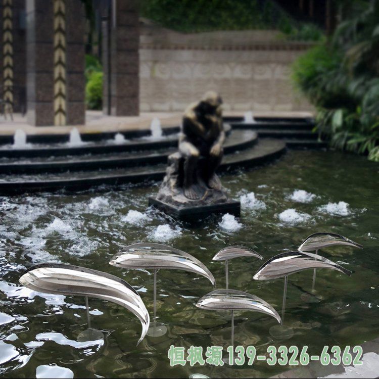 小区小鱼不锈钢雕塑
