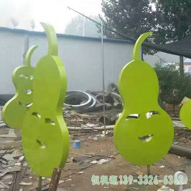 不锈钢户外梨雕塑