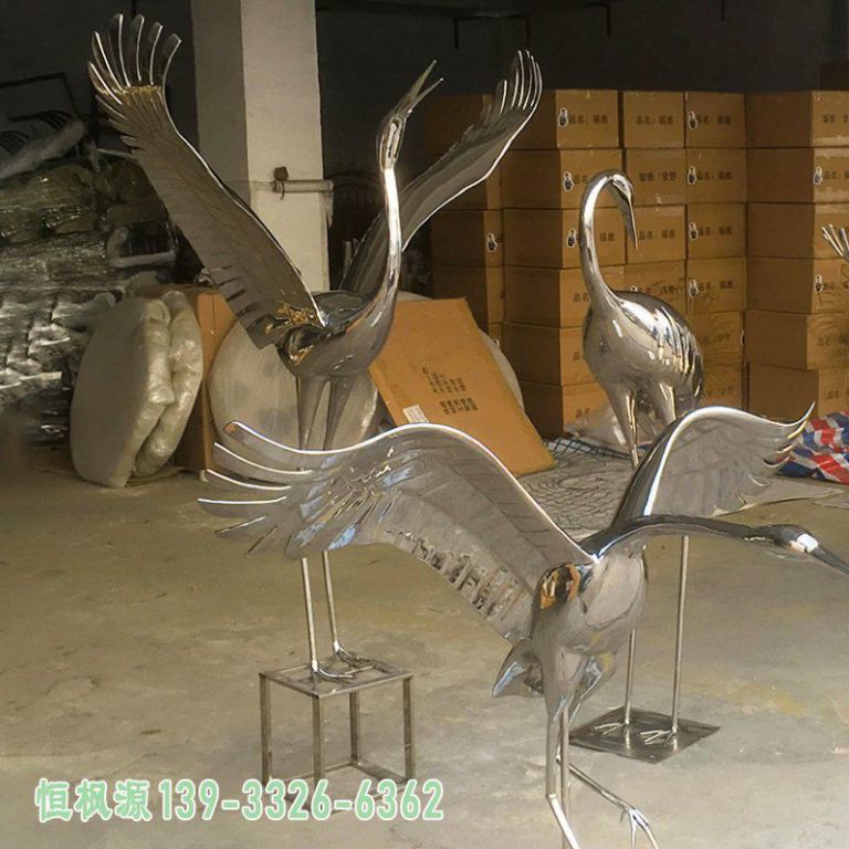 不锈钢企业丹顶鹤雕塑