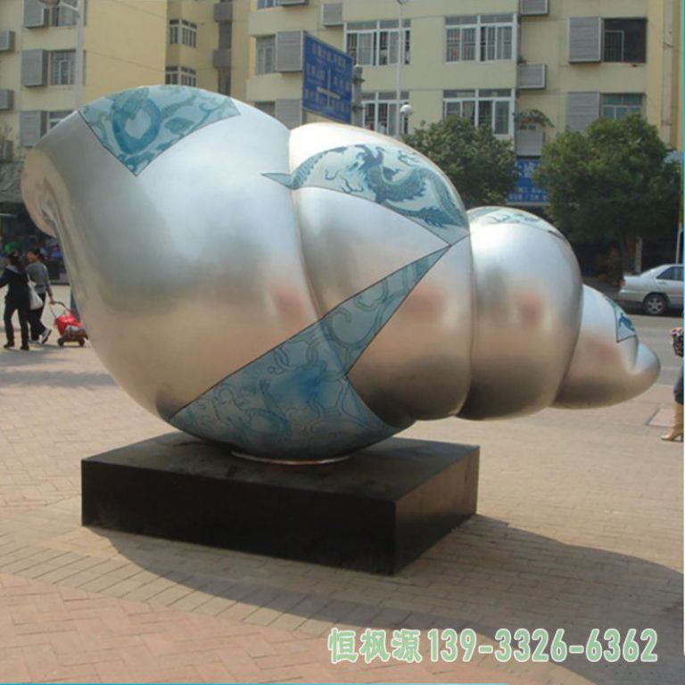 不锈钢小区海螺雕塑