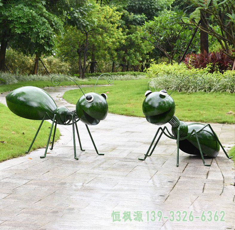 不锈钢小区蚂蚁雕塑