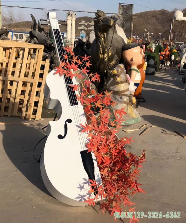 不锈钢城市小提琴景观雕塑