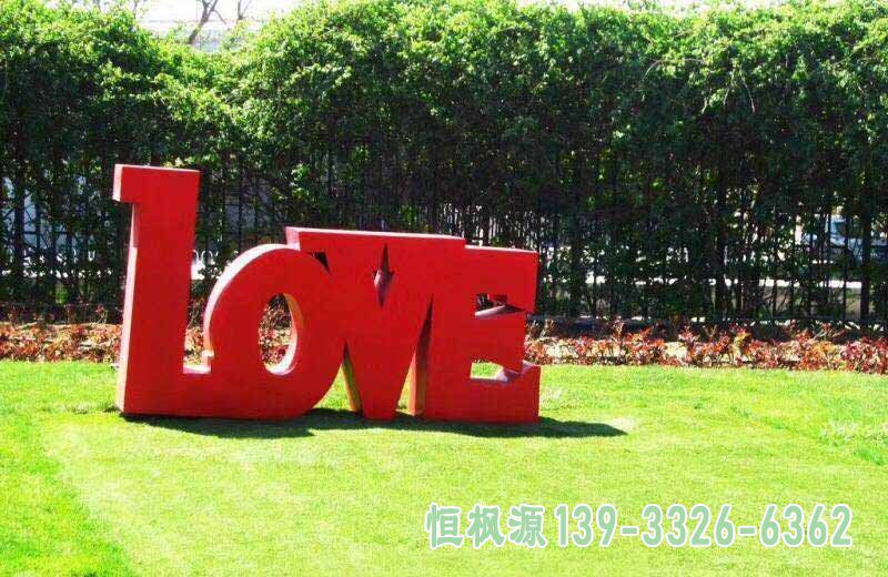 广场不锈钢英文字母雕塑