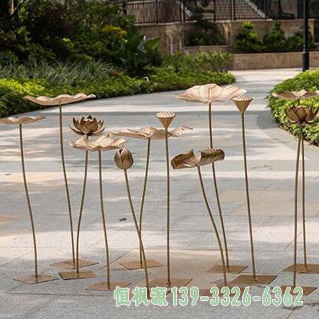 小区锻造荷花不锈钢雕塑