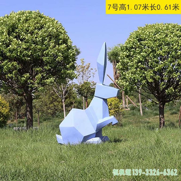 彩绘兔子不锈钢校园雕塑