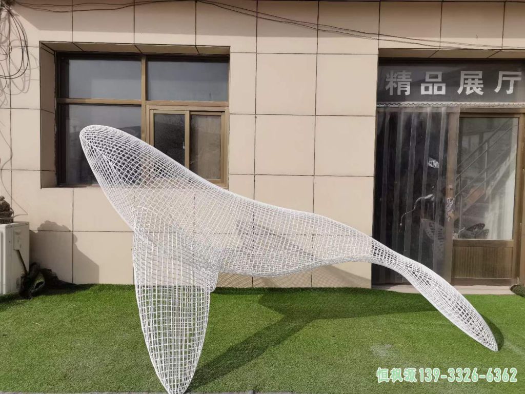 镂空鲸鱼不锈钢城市雕塑