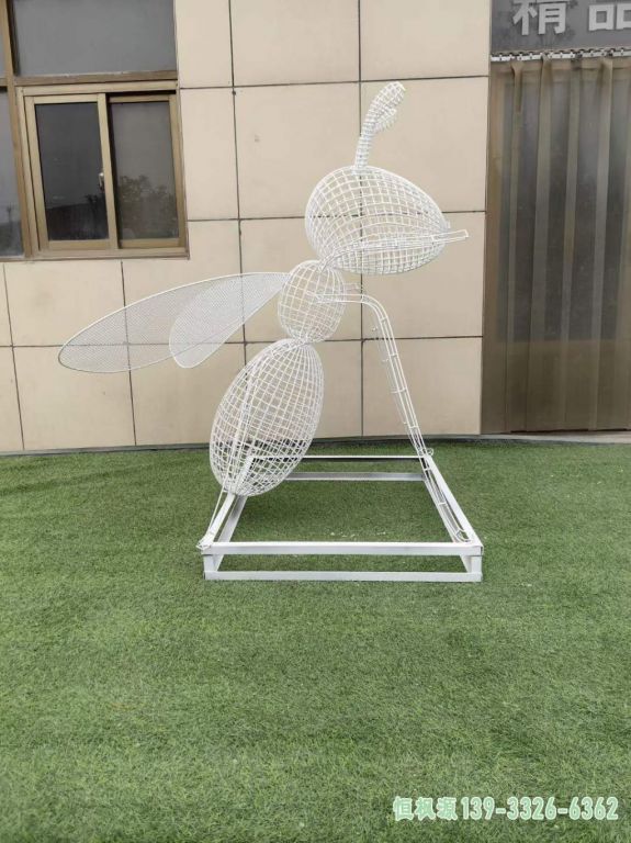 城市不锈钢镂空蚂蚁雕塑