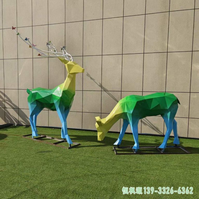 不锈钢彩绘鹿城市雕塑