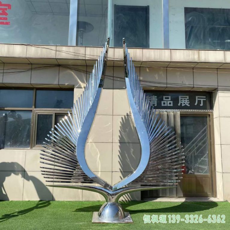 城市镜面不锈钢翅膀雕塑