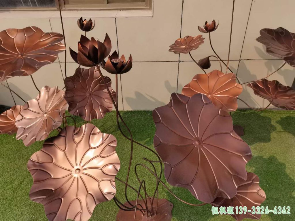 喷漆荷花不锈钢广场雕塑
