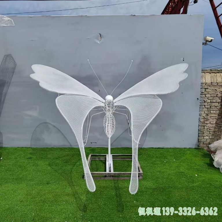 白色镂空蝴蝶校园不锈钢雕塑
