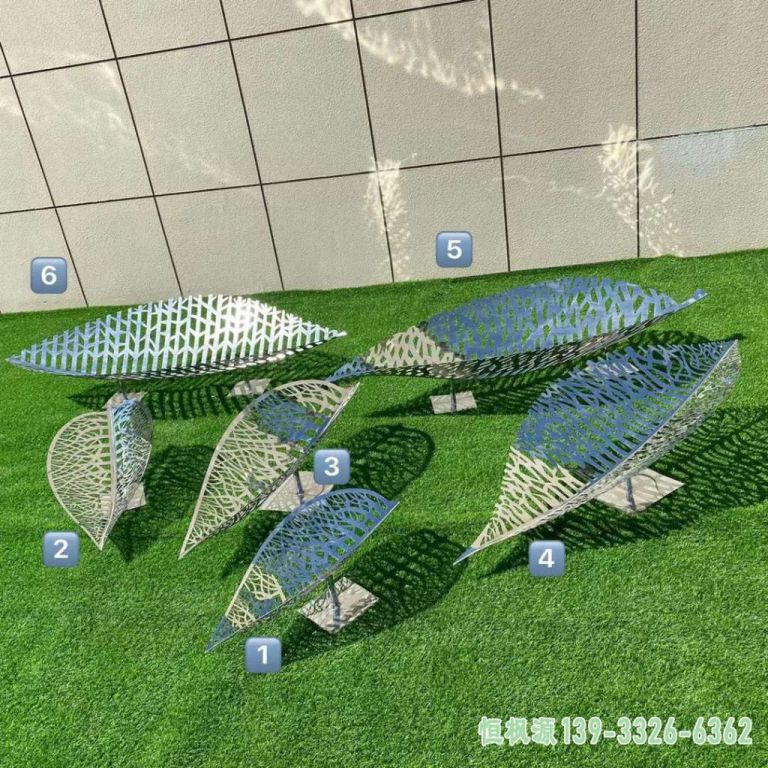 树叶小区不锈钢镂空雕塑