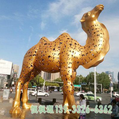 骆驼不锈钢抽象雕塑