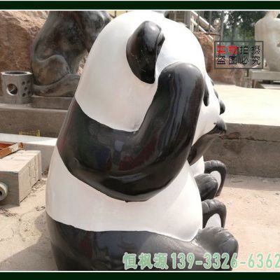 熊猫不锈钢动物雕塑