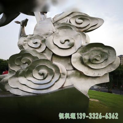 祥云不锈钢抽象雕塑