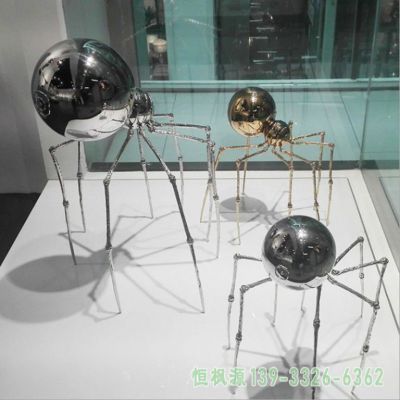 广场不锈钢蜘蛛动物雕塑