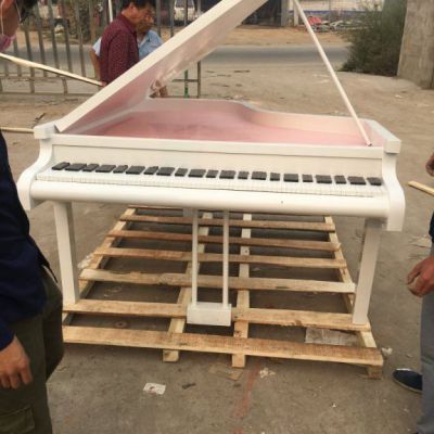 钢琴不锈钢广场景观雕塑