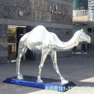 骆驼校园不锈钢雕塑