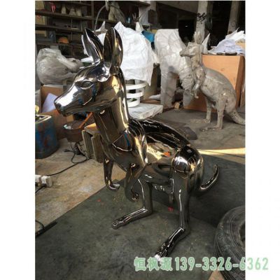 不锈钢袋鼠校园动物雕塑