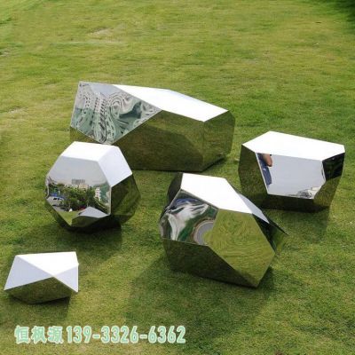 镜面石头广场不锈钢雕塑