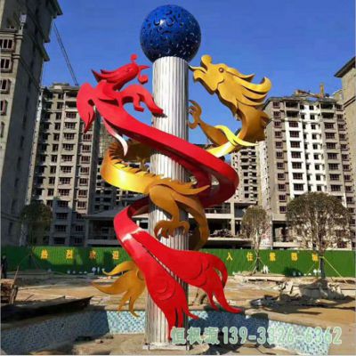 龙柱小区不锈钢雕塑