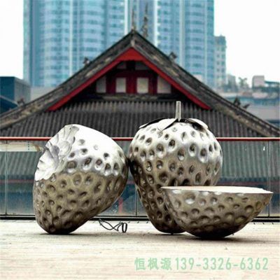 草莓校园不锈钢雕塑
