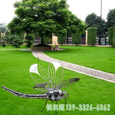蜻蜓小区不锈钢雕塑