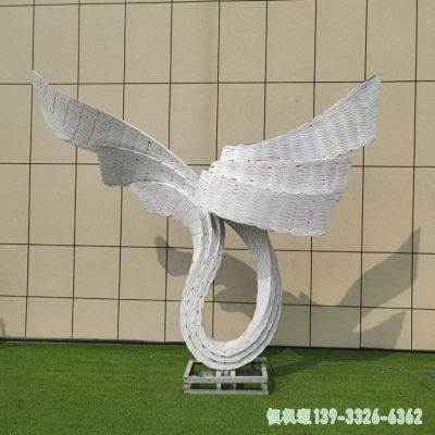 翅膀小区不锈钢景观雕塑