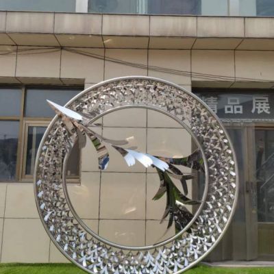 大雁小区不锈钢雕塑