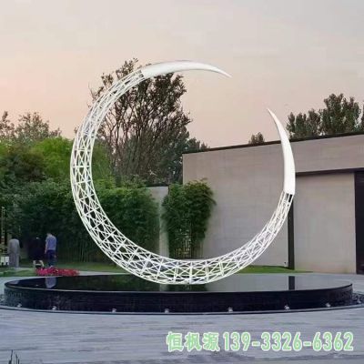 月亮户外不锈钢雕塑
