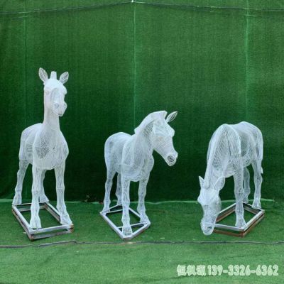 园林不锈钢镂空马雕塑