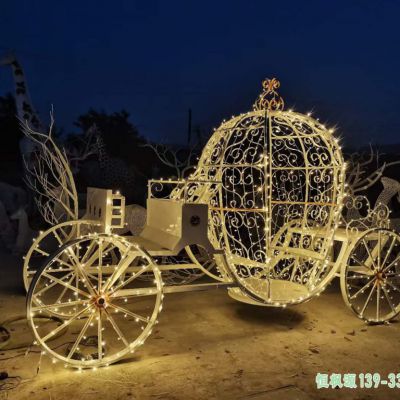 马车广场不锈钢景观雕塑