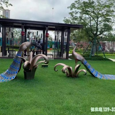 小区孔雀不锈钢雕塑