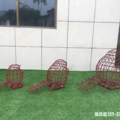 不锈钢小区镂空鸟雕塑