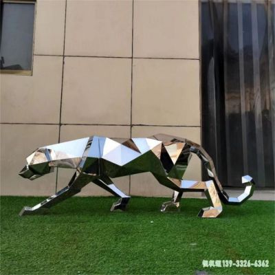 豹子小区不锈钢动物雕塑