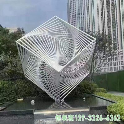 镂空魔方小区不锈钢雕塑