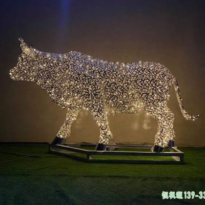 发光牛城市不锈钢雕塑