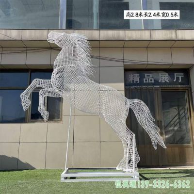 园林镂空马不锈钢雕塑