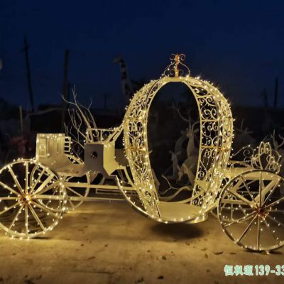 发光马车城市不锈钢雕塑
