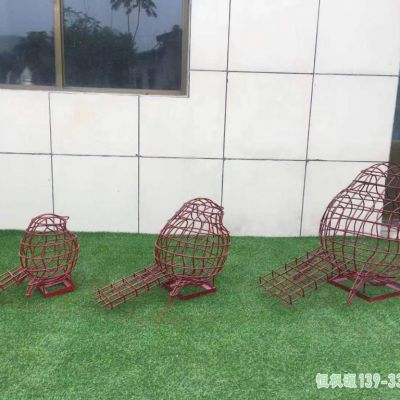 广场镂空鸟不锈钢雕塑